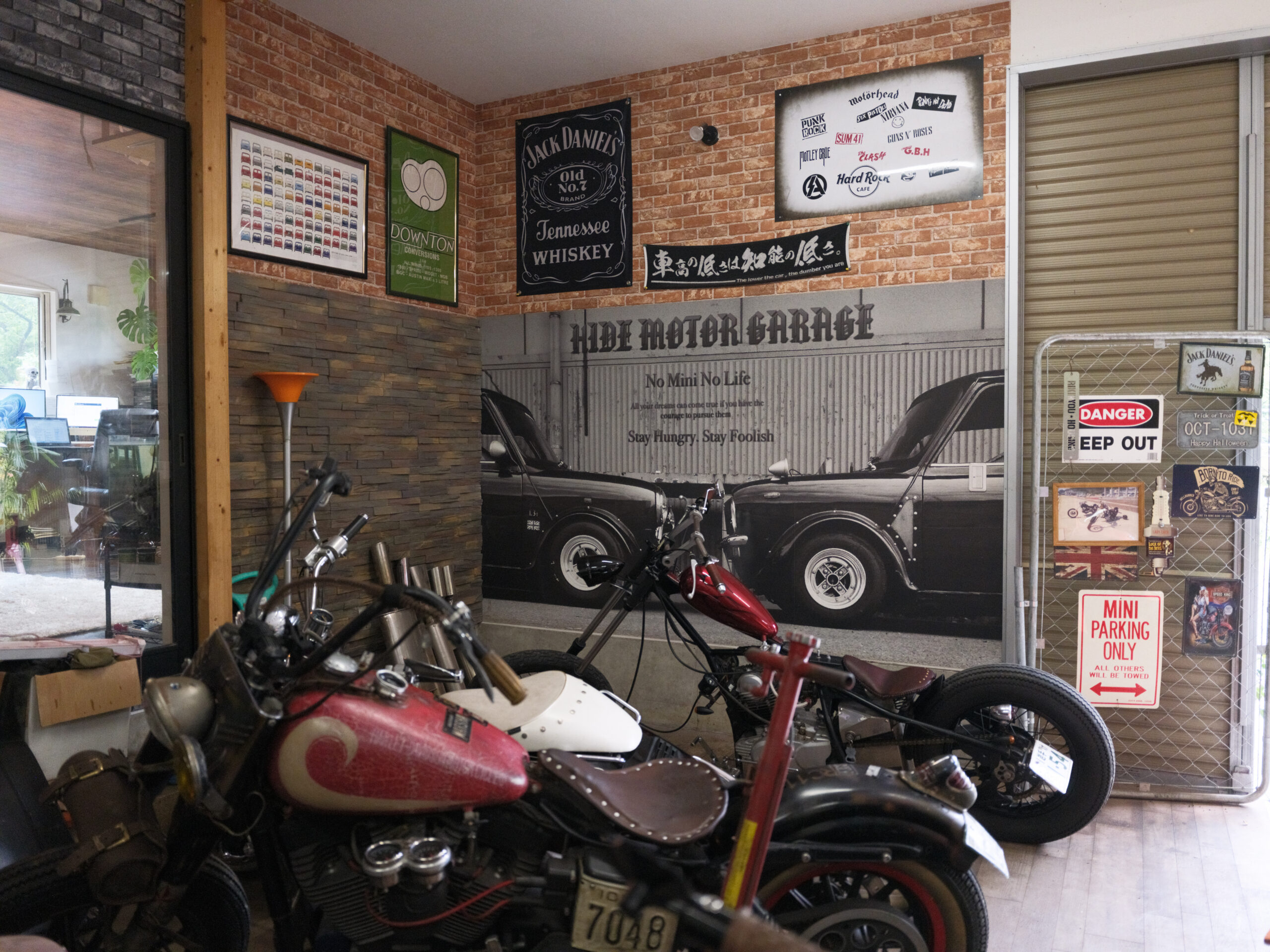 ガレージの内装施工